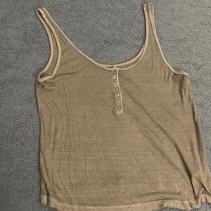 Green ribbed tank top with 5 buttons